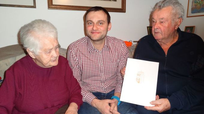 65 Jahre Hochzeit
 65 Jahre verheiratet Eiserne Hochzeit in Obernberg am Inn