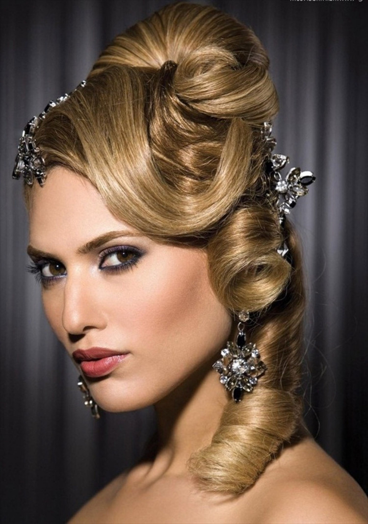 Abiball Frisuren Locken
 Abiball Frisuren 105 Ideen für glamourösen Auftritt