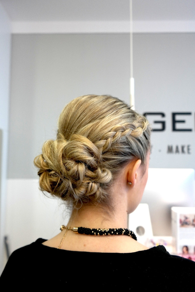 Abiball Frisuren Locken
 Abiball Frisuren Geflochten – bilder19