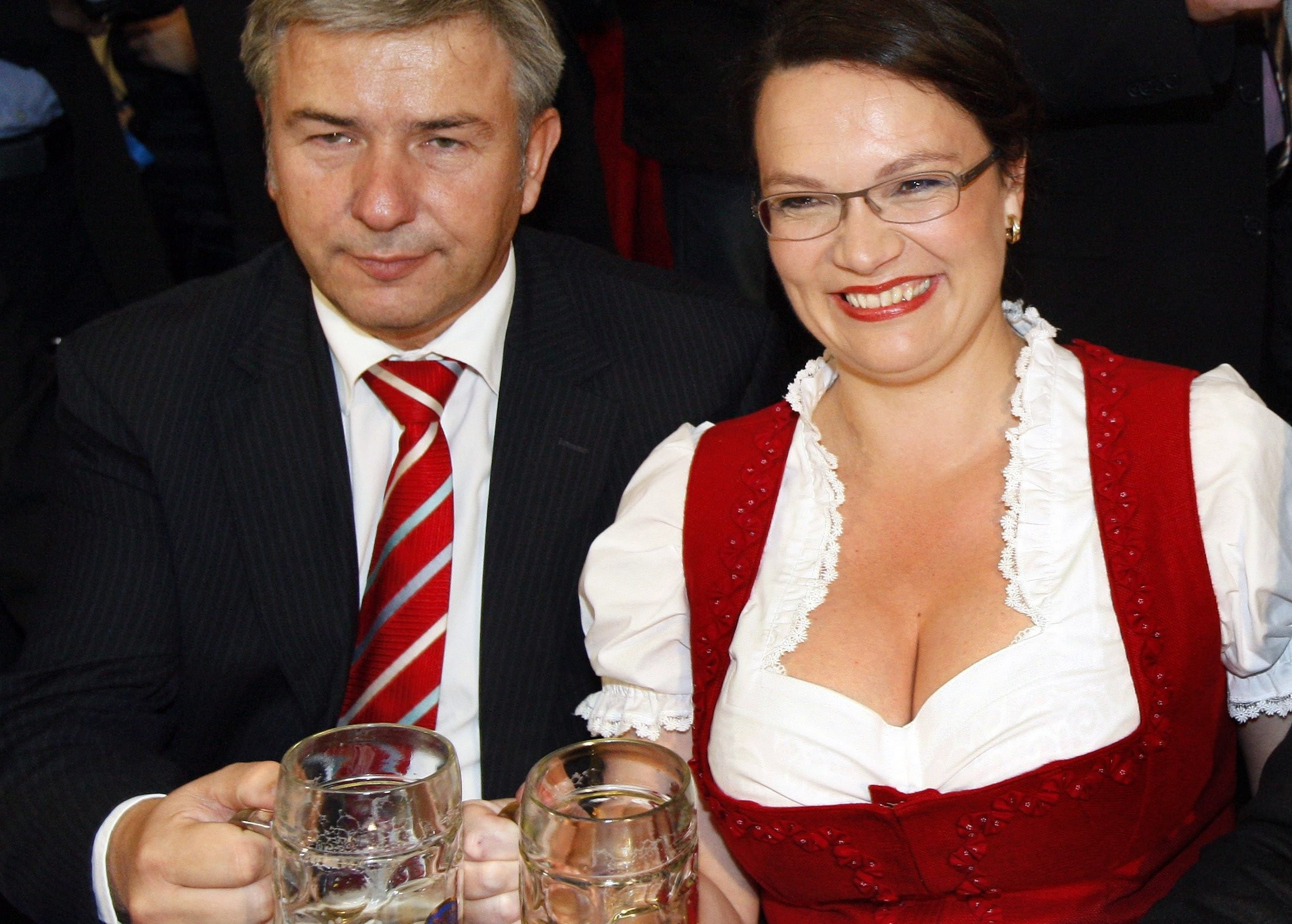 Andrea Nahles Hochzeit
 Andrea Nahles Wer ist Frau SPD anführen soll