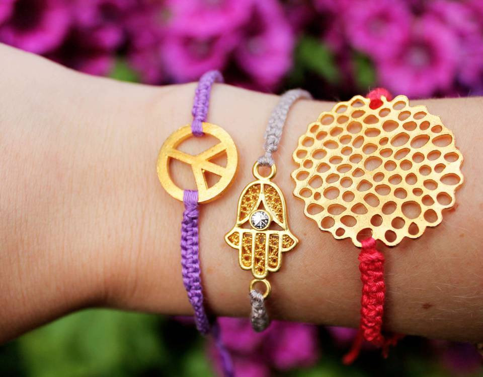 Armbänder Diy
 Lottas DIY – Selbstgeknüpfte Armbänder