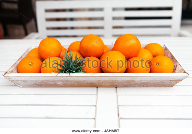 Auf Dem Tisch Ficken
 Holzschale Stock s & Holzschale Stock Alamy