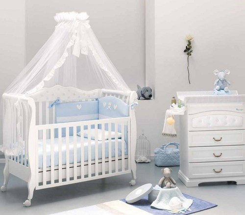 Baby Bett
 Babybett Trionfo einzigartig in der Kinderspielewelt line