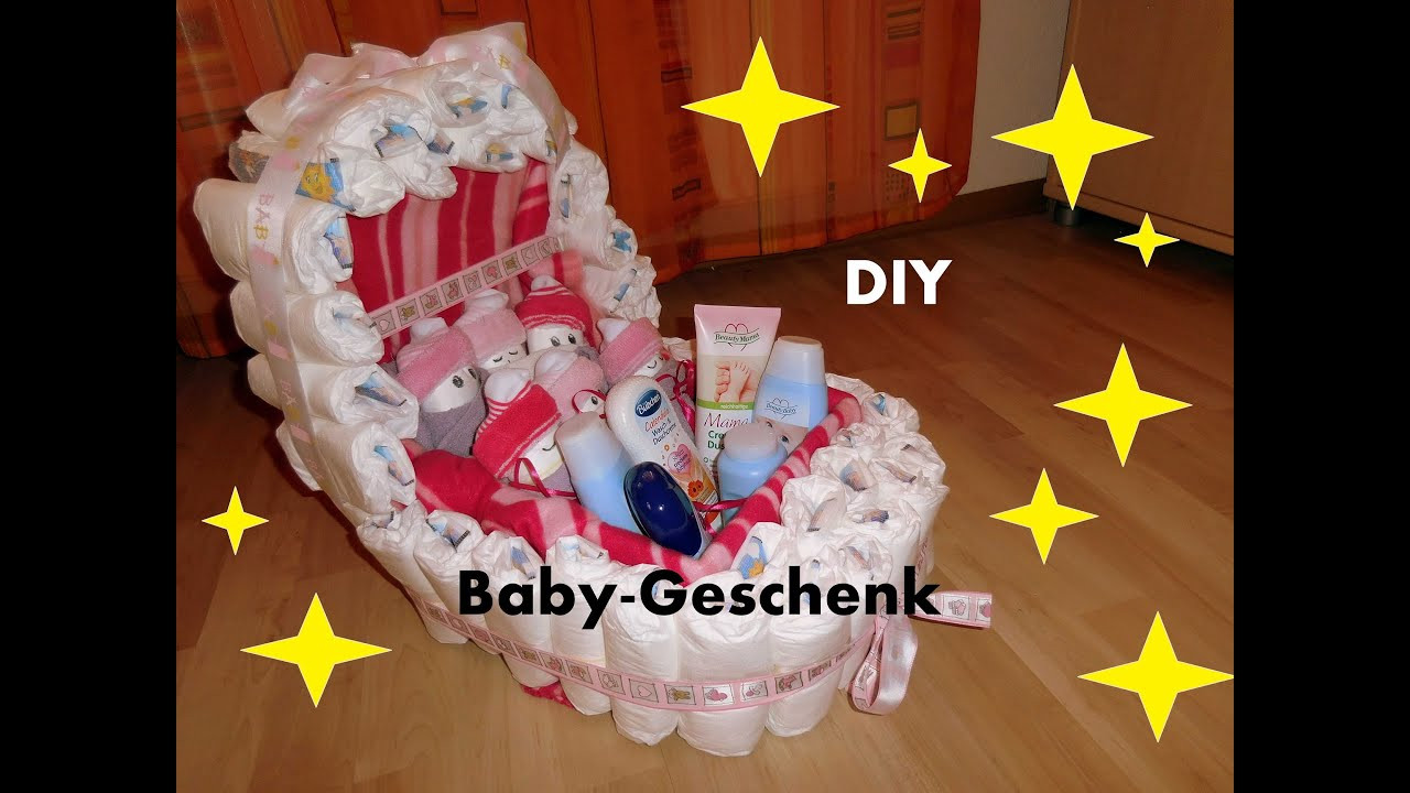 Baby Geschenkideen
 Windelnwagen Baby Geschenk ♥ Kinderwagen aus Windeln