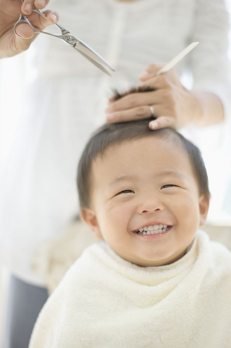 Baby Haarschnitt
 Jungen Haare Selber Schneiden Anleitung