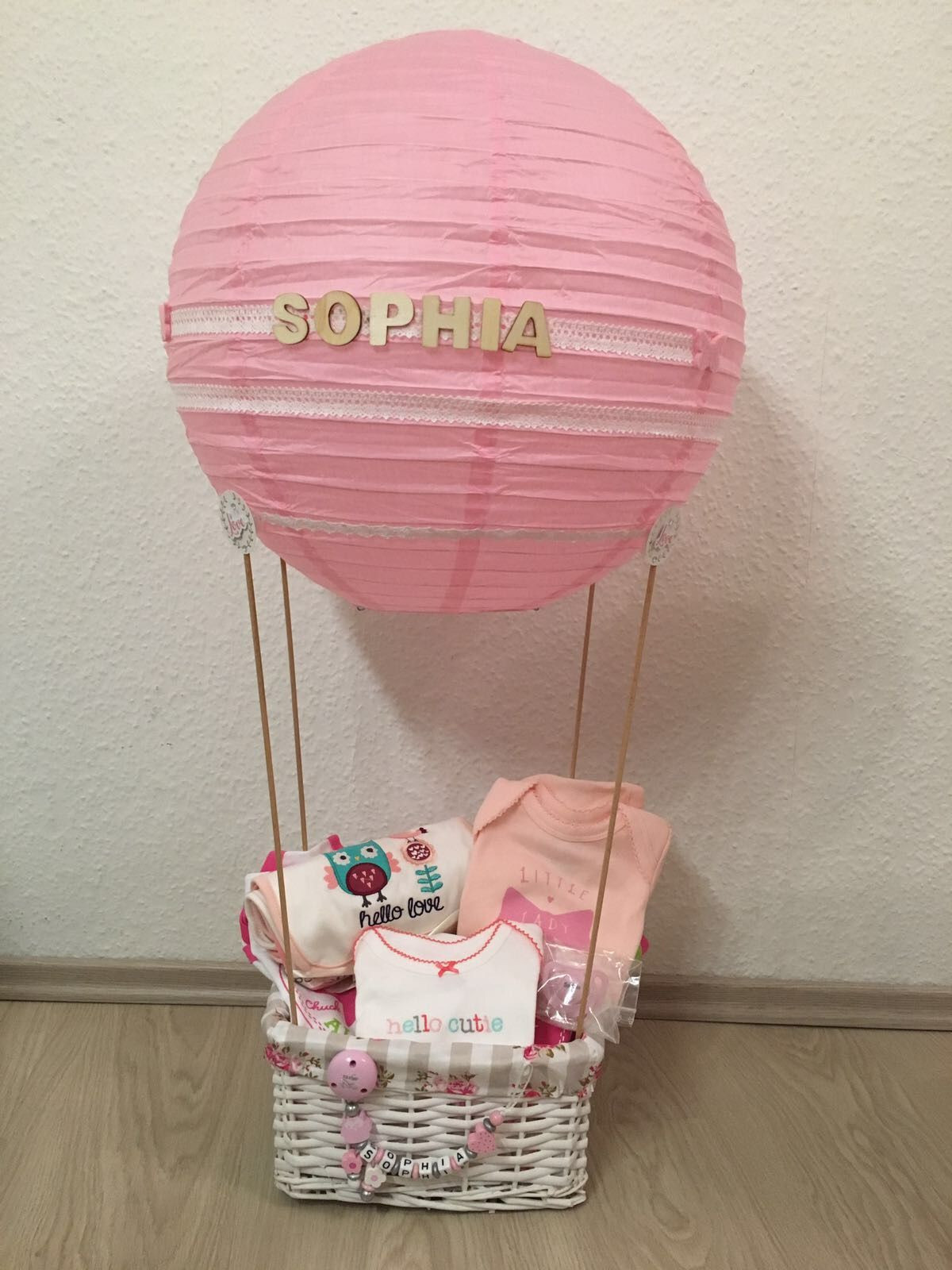 Baby Shower Geschenke
 Babyshower Geschenk Ballon Too cute