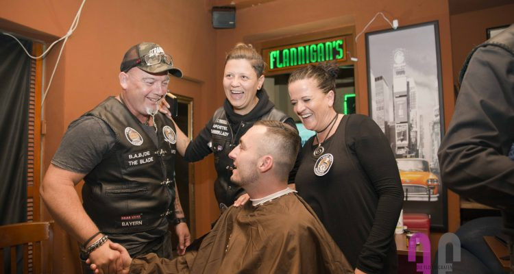 Barber Haarschnitt
 Barber Angels Kostenloser Haarschnitt für obdachlose