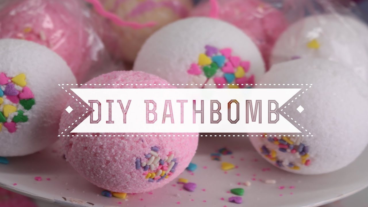 Bath Bombs Diy
 DIY Sprinkles Bath Bombs Vanilla Cupcake Scented