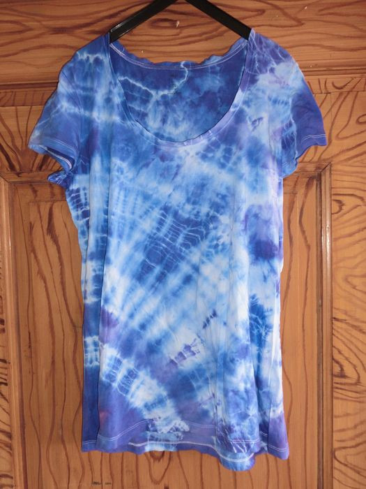 Batik Shirt Diy
 Die besten 25 Batik t shirt Ideen auf Pinterest