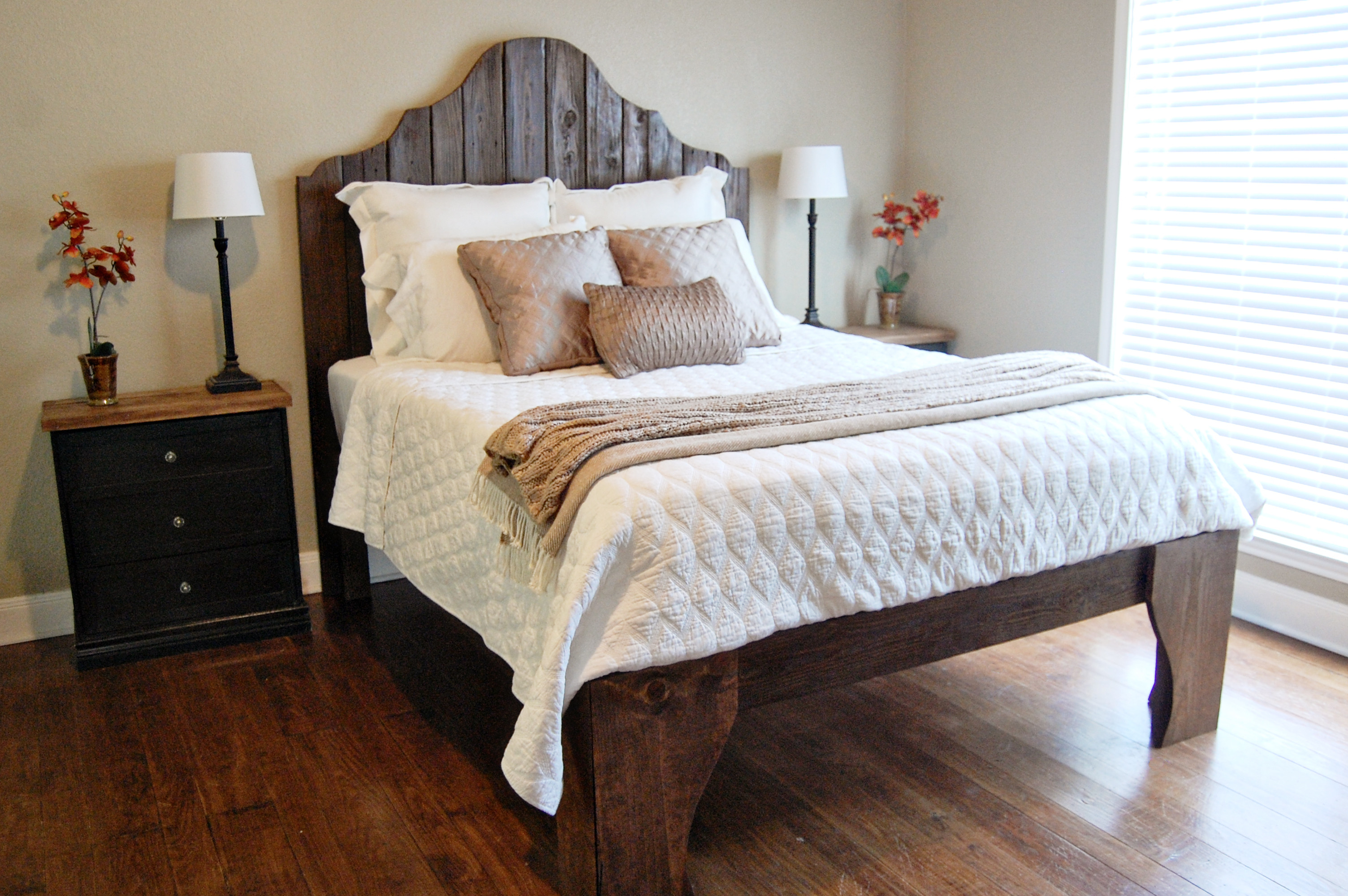 Bed Diy
 21 DIY Bed Frames To Give Yourself The Restful Spot of