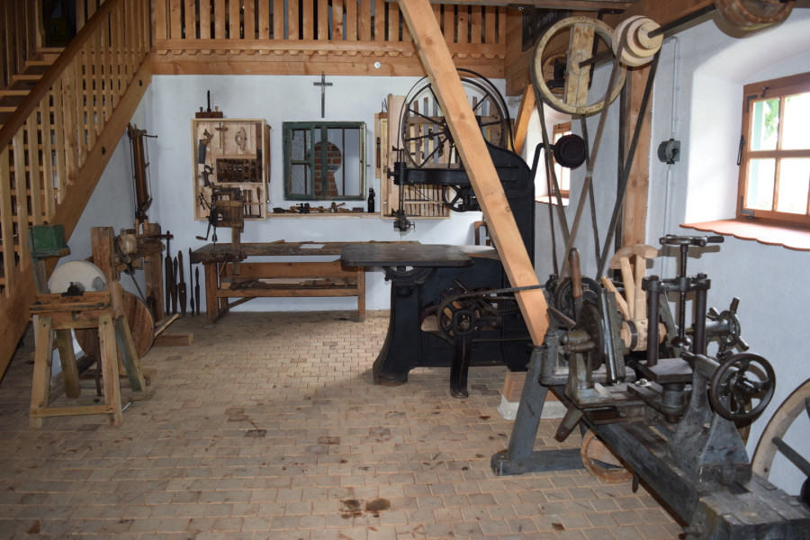 Berufe Handwerk
 Oldtimerfreunde Kirchberg " Da Wagner