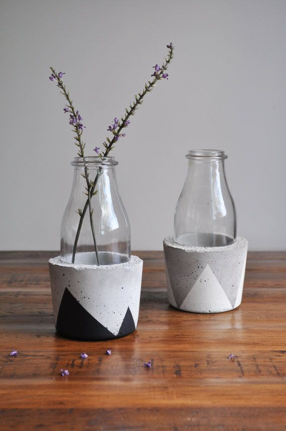 Beton Vase Diy
 17 Best ideas about Bottle Vase on Pinterest