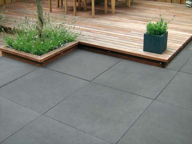 Betonplatten Terrasse
 Greyline Betonplatte