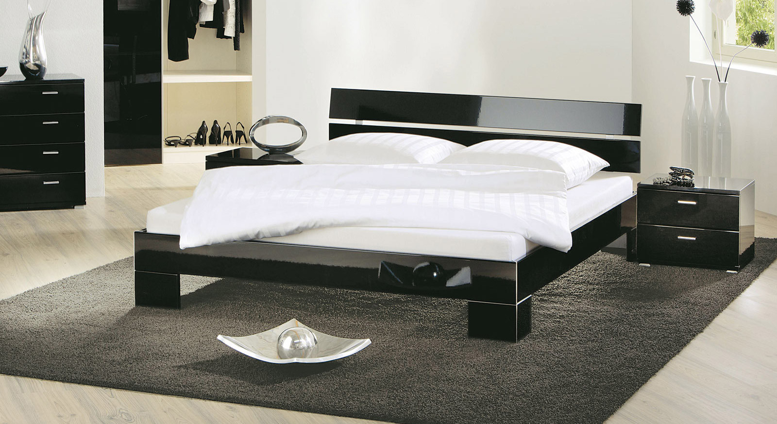Bett Design
 Design Bett Black & White auf Rechnung bestellbar