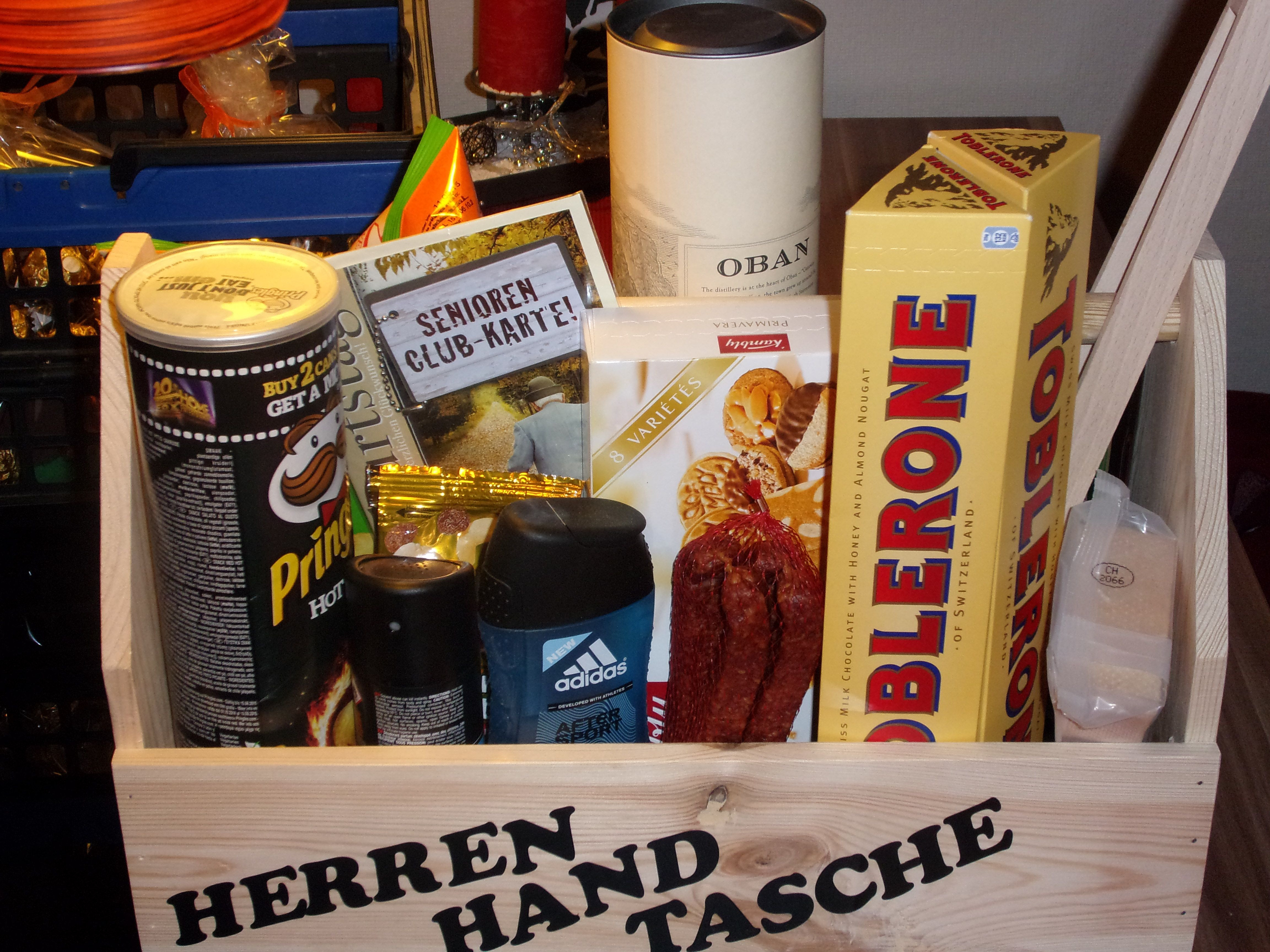 Bier Geschenke Lustig
 Die "Herren Handtasche" mal ohne Bier