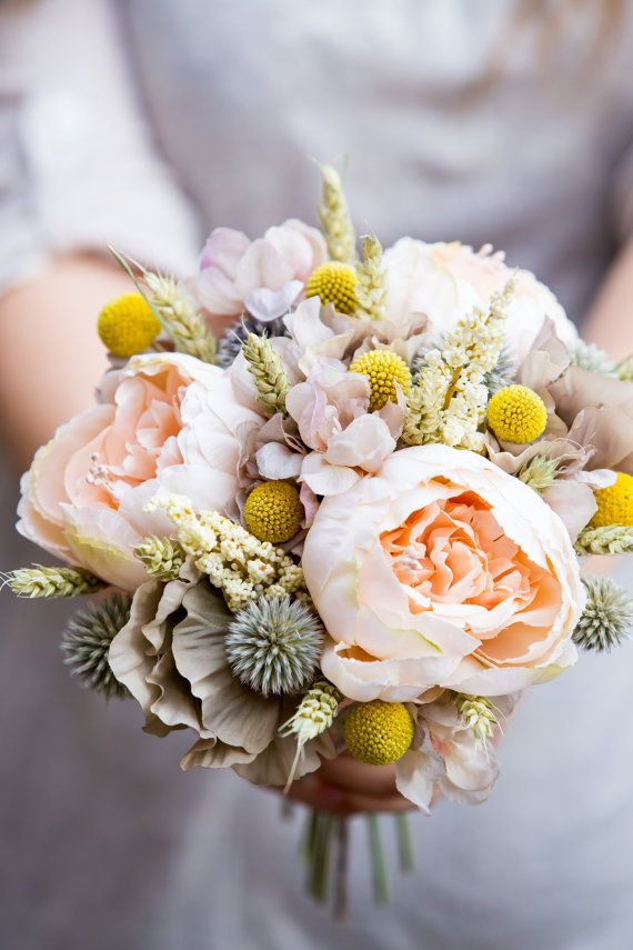 Brautstrauß Megan
 Peach peony country meadow bridal bouquet in 2019