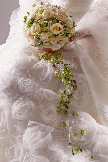Brautstrauß Rosen
 Brautstrauß weiße Rosen Bildergalerie Hochzeitsportal24