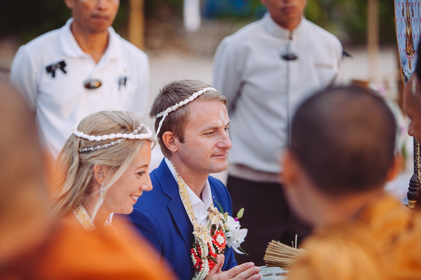 Buddhistische Hochzeit
 Pimalai Resort Koh Lanta Eine buddhistische