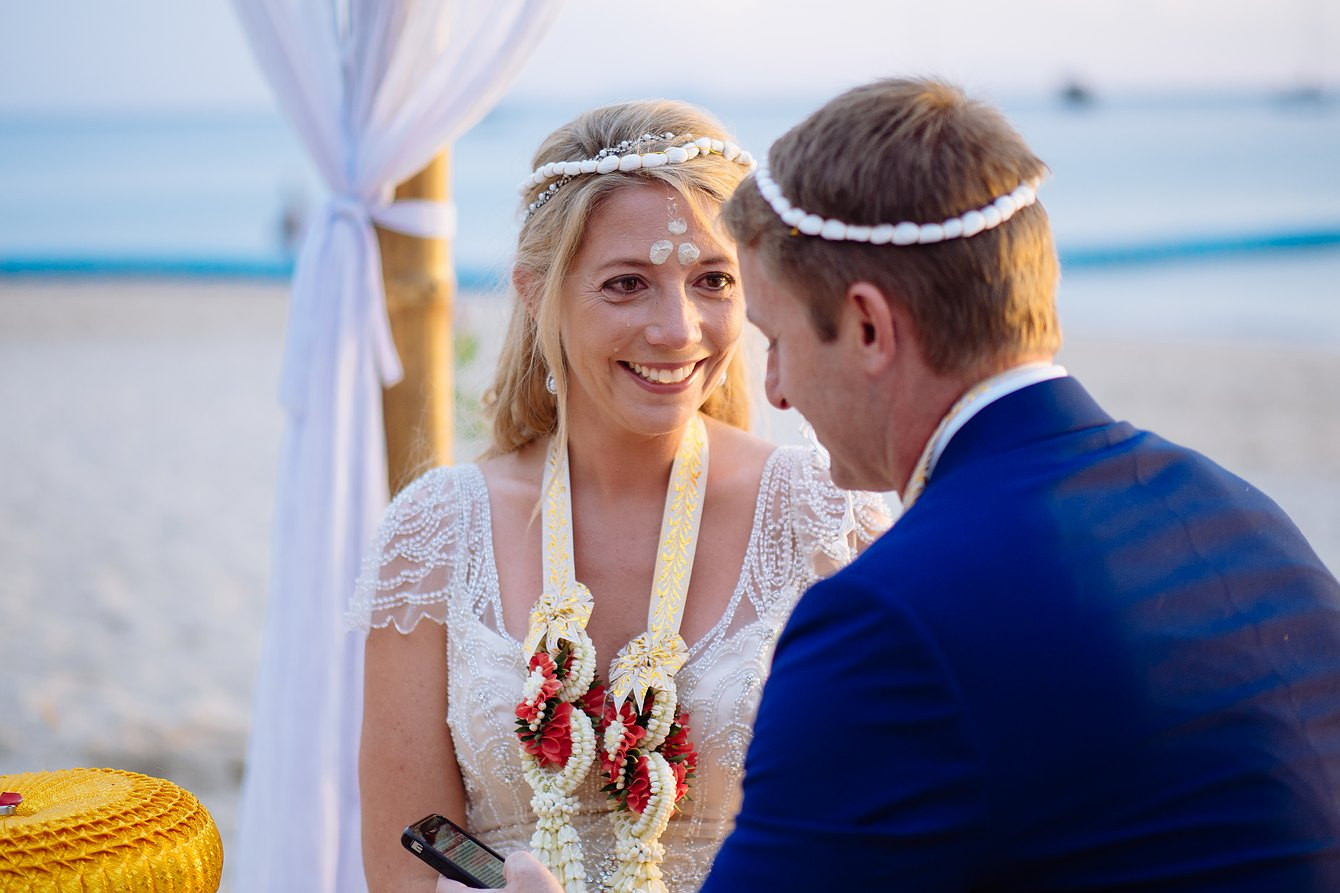 Buddhistische Hochzeit
 Pimalai Resort Koh Lanta Eine buddhistische