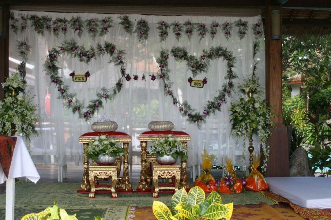 Buddhistische Hochzeit
 "buddhistische Hochzeit im Poppies" Hotel Poppies Samui