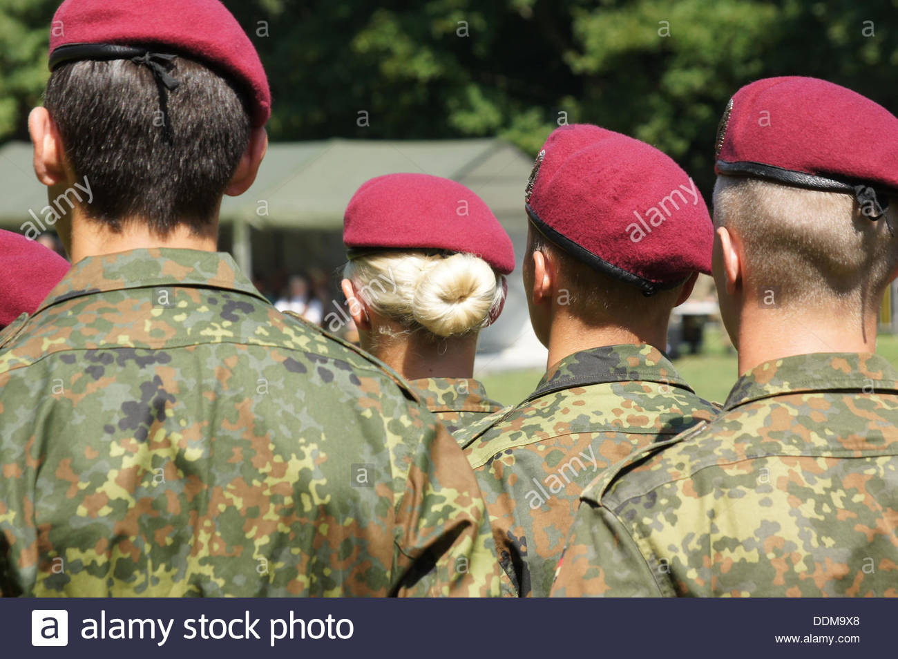 Bundeswehr Haarschnitt
 Verschiedenen Haarschnitt in der Eidgenössischen Armee