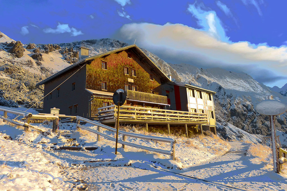 Carl Von Stahl Haus
 Silvester auf der Hütte 5 Berghütten zum Mitfeiern