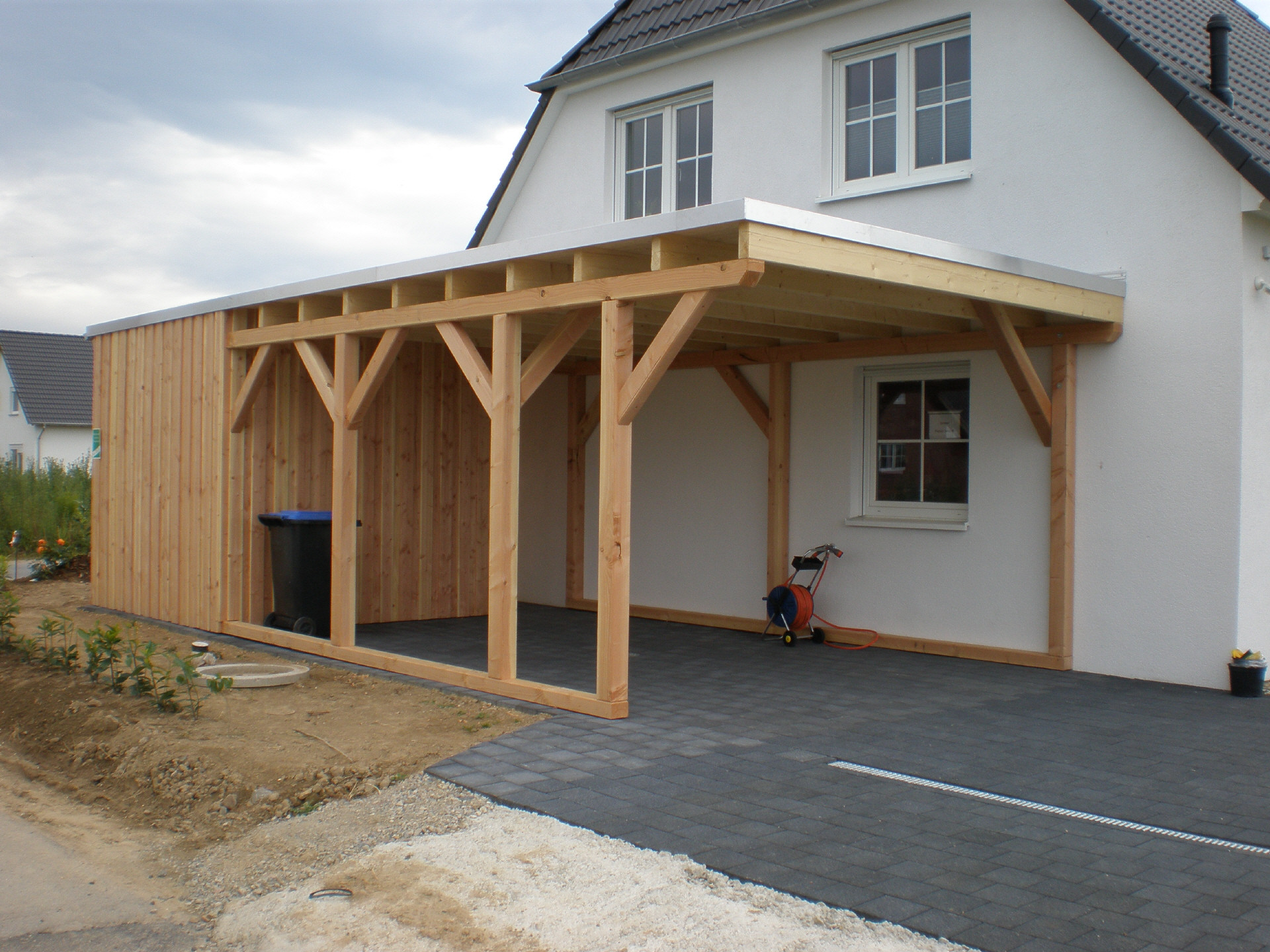 Carport Bauen
 Carports Überdachungen bauen in Brandenburg Havel