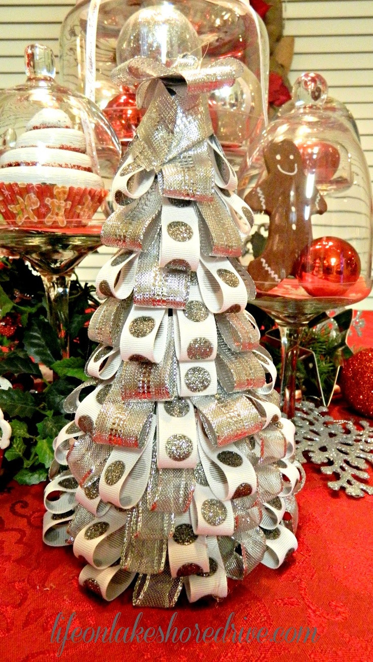 Christmas Tree Diy
 238 best Christmas DIY Decorations images on Pinterest