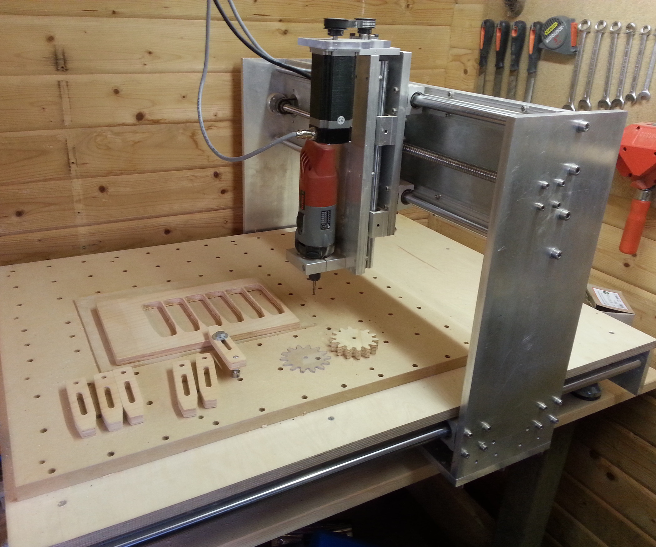 Cnc Diy
 Building a CNC router 13