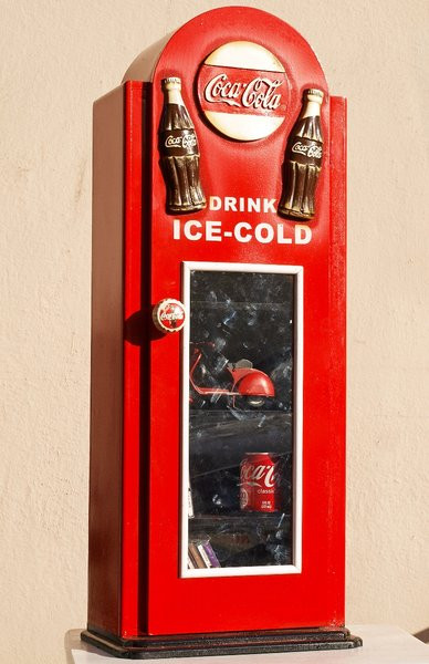 Coca Cola Geschenke
 Coca Cola Schrank geschenkideen 24