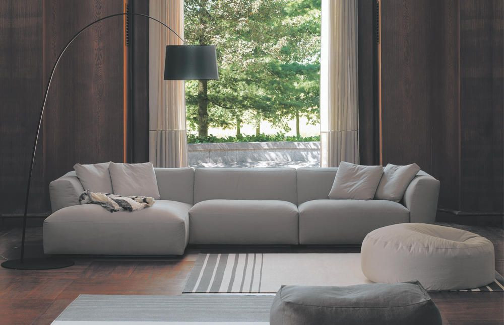 Couch Grau
 Modernes Sofa in Grau Wohnen