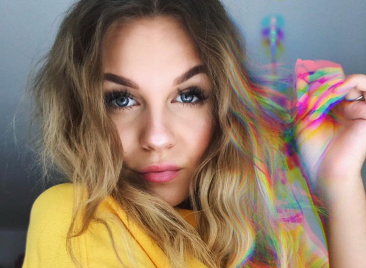 Dagi Bee Frisuren
 Dagi Bee hat eine neue Frisur STARZIP