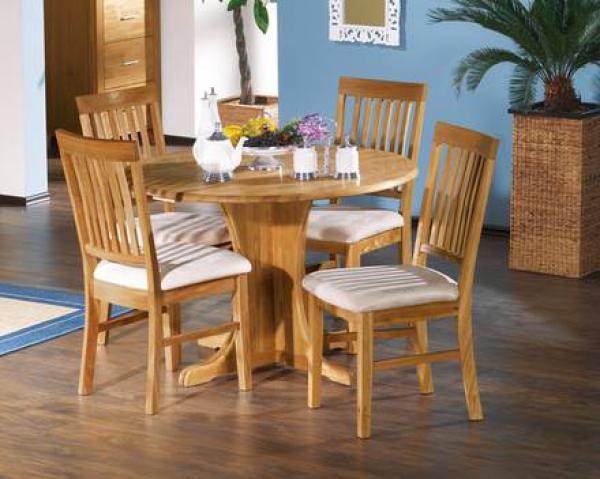 Dänisches Bettenlager Stühle
 Set Ludwig Royal Oak 1 Tisch 4 Stühle beige von