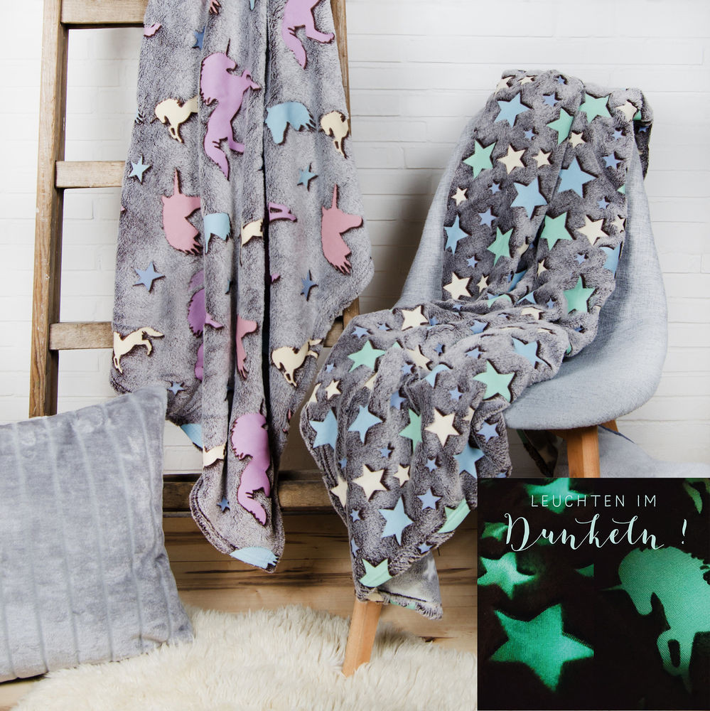 Decke Sterne
 Kuscheldecke mit Sternen und Einhörner Kinderdecke Decke