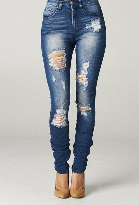 Destroyed Jeans Diy
 52 DIY Ripped Jeans How to Make Natural Looking