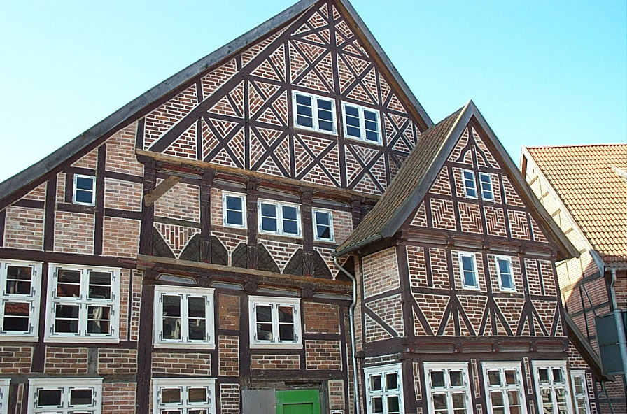 Deutsches Haus
 File Deutsches haus Wikimedia mons