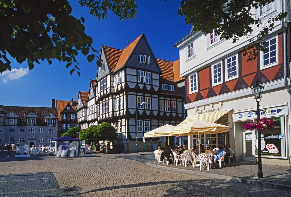 Deutsches Haus Braunschweig
 Hotel Deutsches Haus Braunschweig ViaMichelin