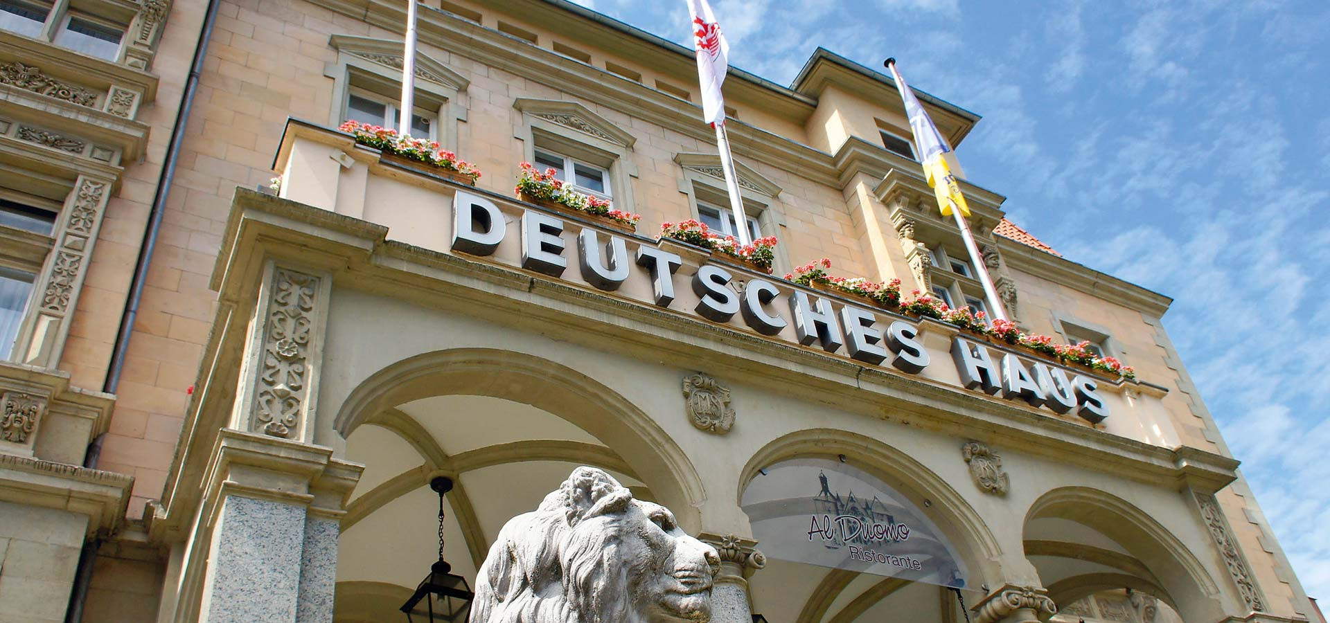 Deutsches Haus Braunschweig
 Hotel Deutsches Haus in Braunschweig