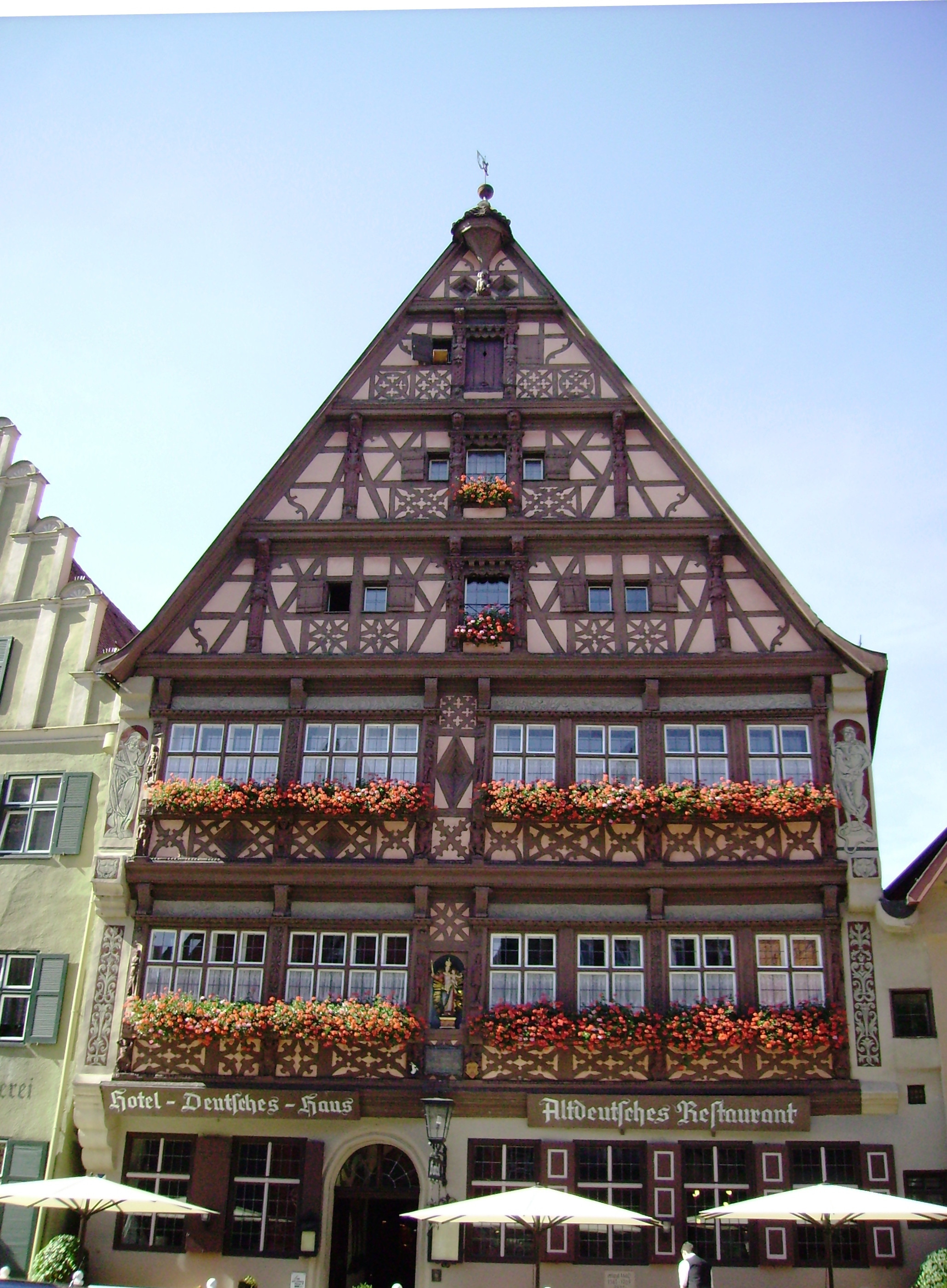 Deutsches Haus
 Deutsches Haus Dinkelsbühl Wikiwand