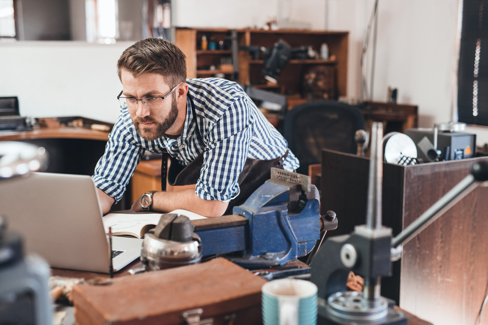 Digitalisierung Im Handwerk
 Digitalisierung im Handwerk Auf dem Weg zum Handwerk 4 0