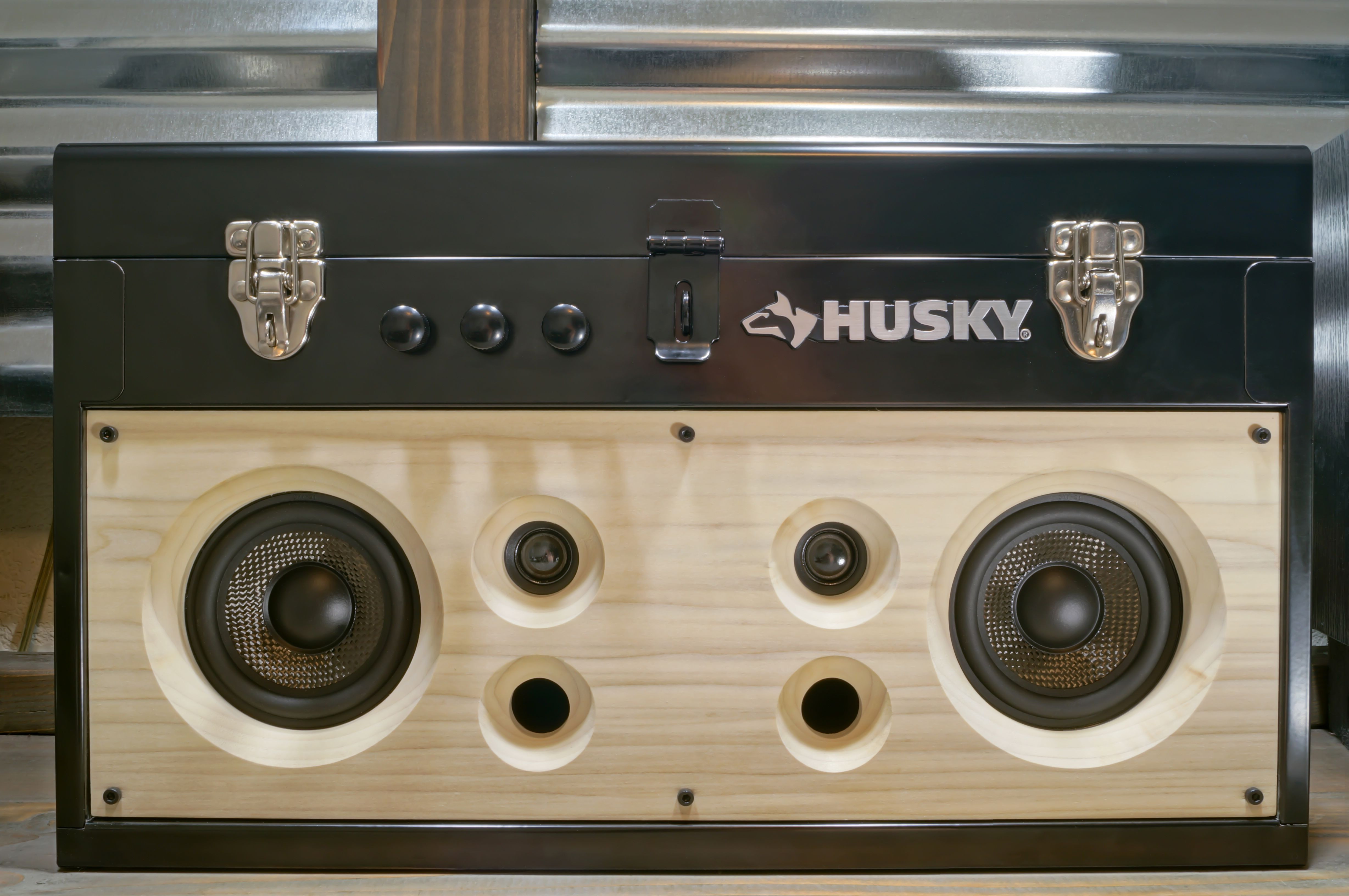 Diy Audio Shop
 Diy Husky Tool box Stereo Boombox v2 pletely