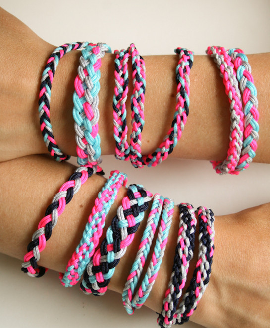 Diy Bands
 DIY Bracelets that are easy but beautiful Moms and Crafters