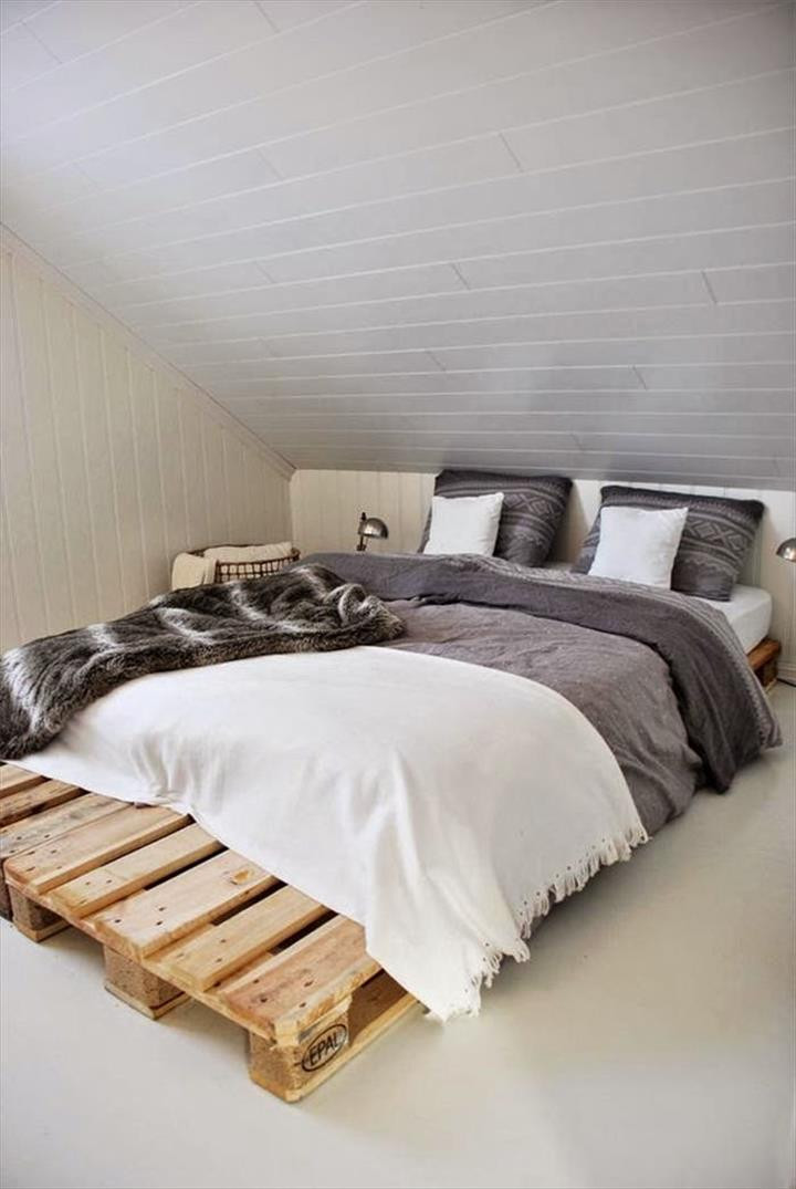 Diy Bed
 40 DIY Ideas Easy to Install Pallet Platform Beds