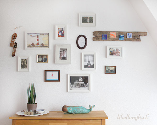 Diy Bilderwand
 Maritime Bilderwand mit DIY libellenglück