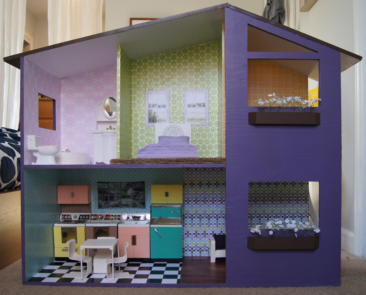 Diy Dollhouse
 Sutton Grace mod doll house plans