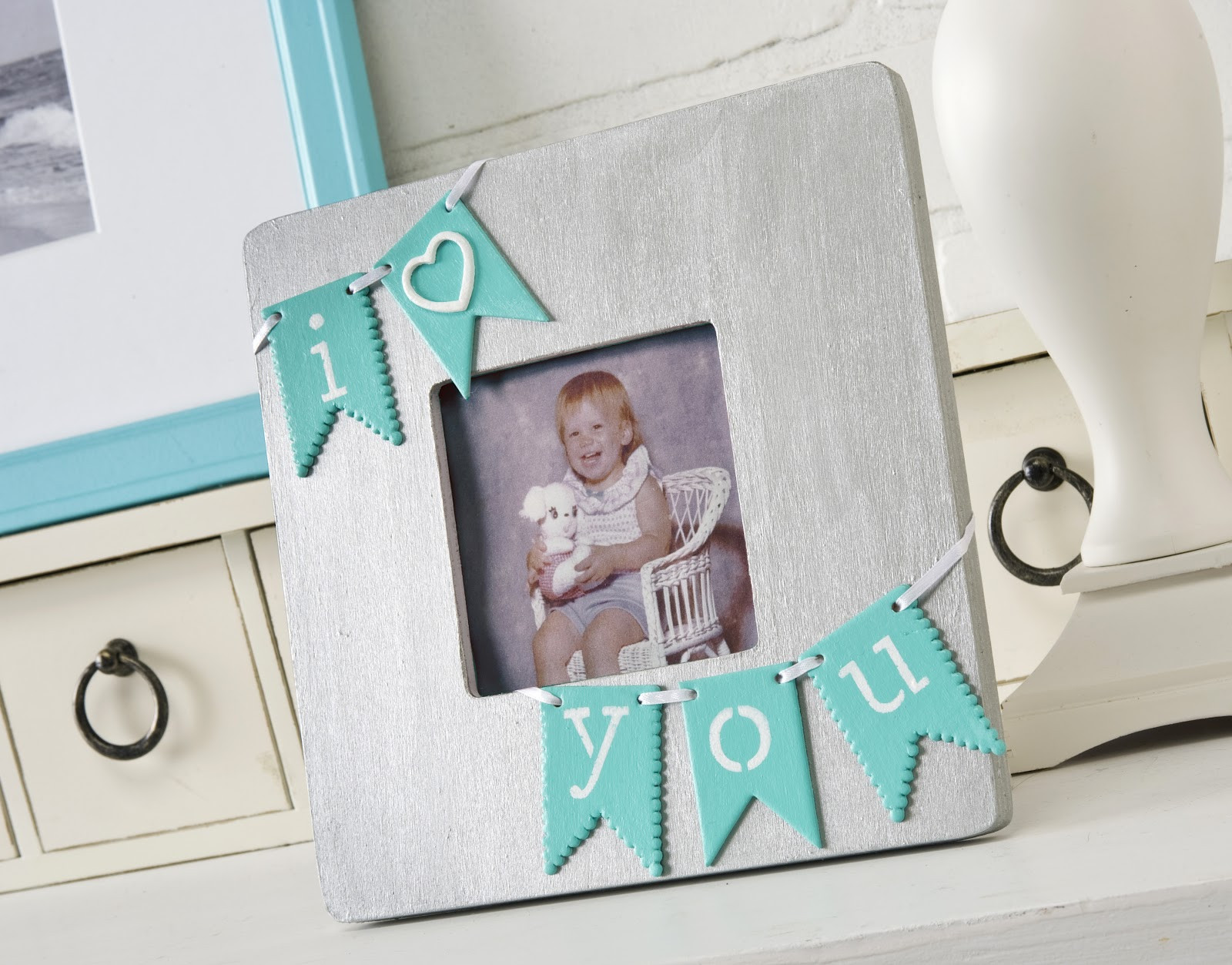 Diy Frame
 I heart you DIY picture frame Mod Podge Rocks