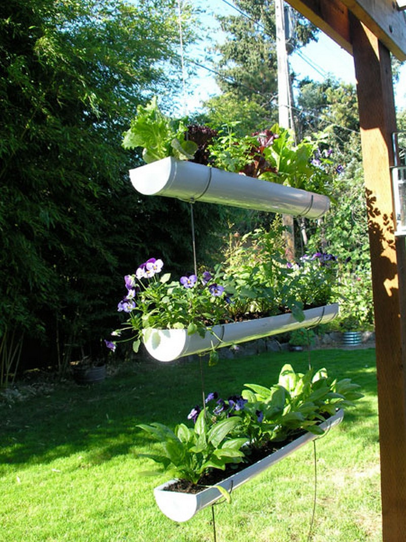 Diy Garden
 DIY Hanging Gutter Garden