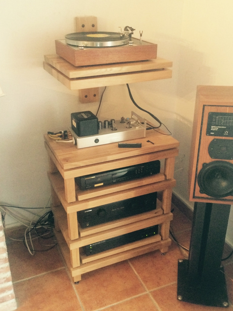 Diy Hifi
 Hey I made a hi fi rack – John Risby