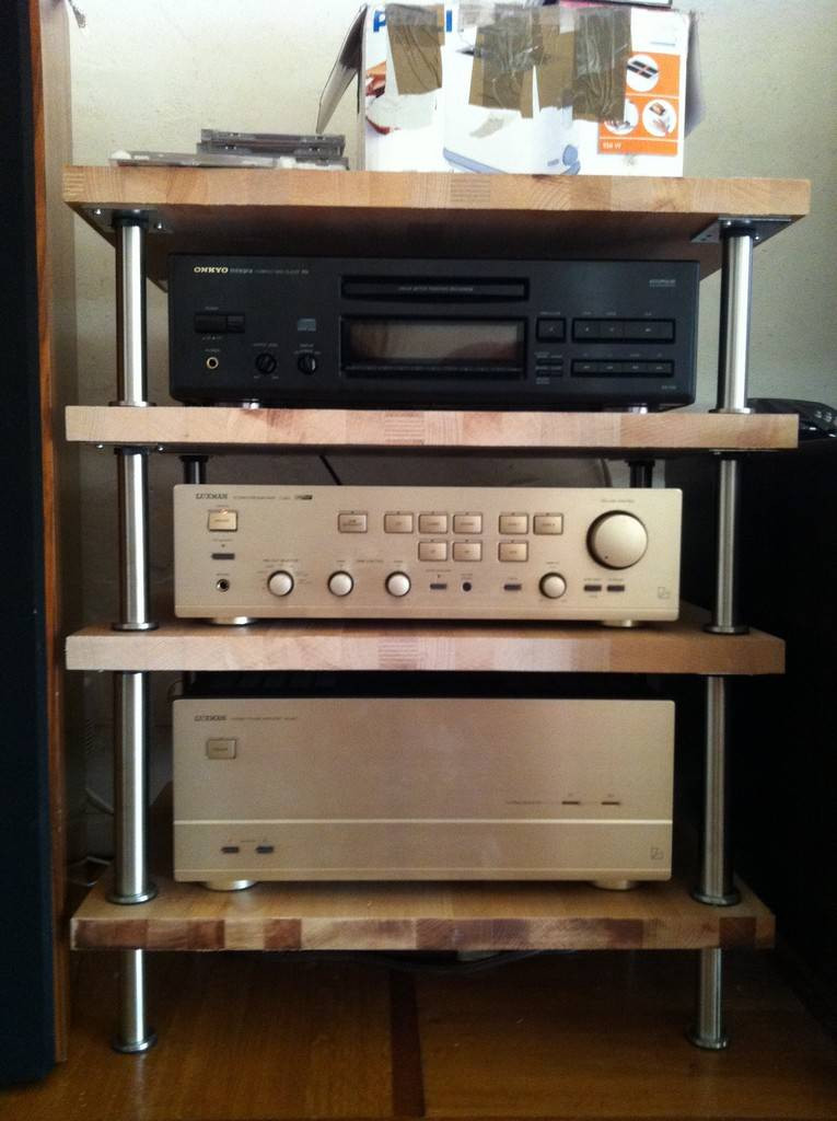 Diy-Hifi-Forum
 Mon meuble hifi DIY simpliste Le forum Audiovintage
