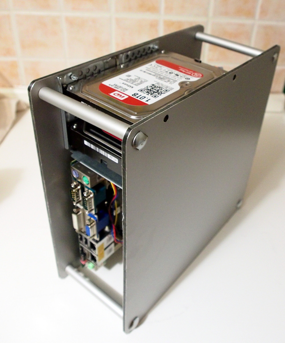 Diy Nas
 mzepan DIY simple NAS on bud